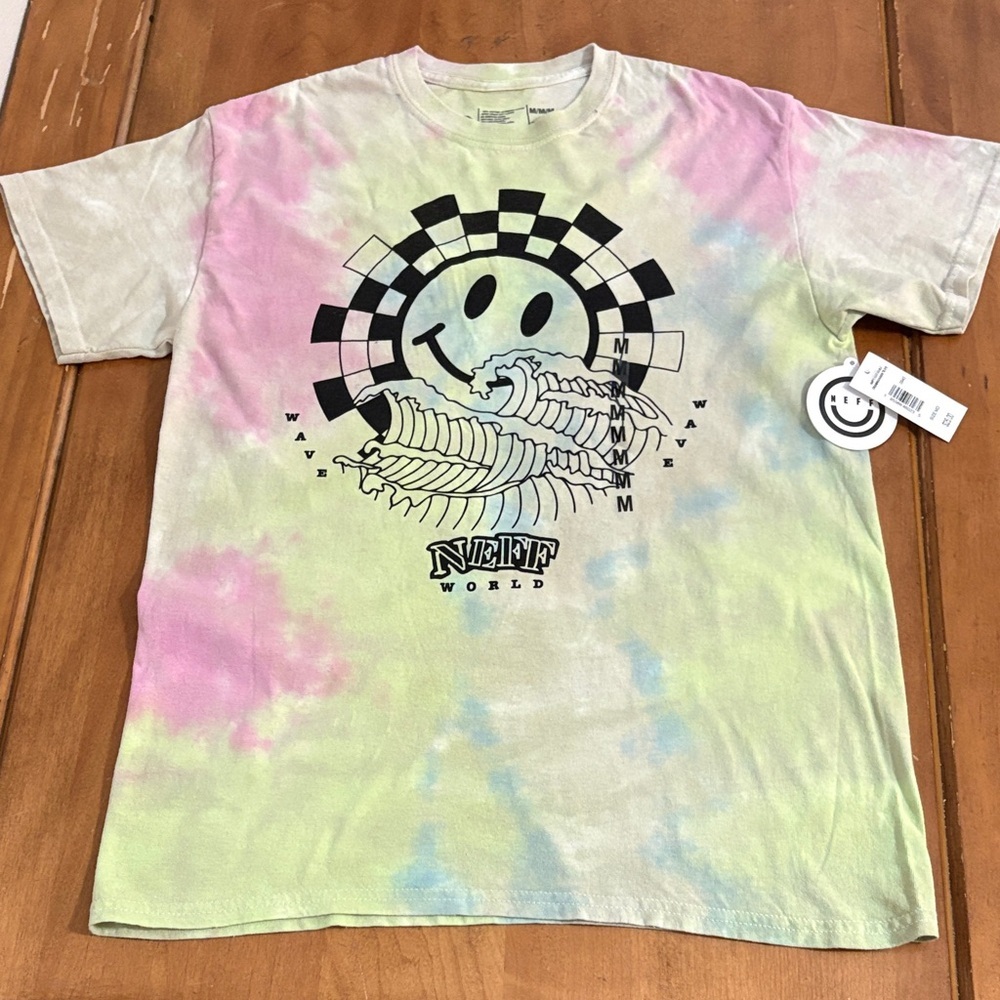 Neff NWT Tie-Dye Smiley T-Shirt Size Medium
